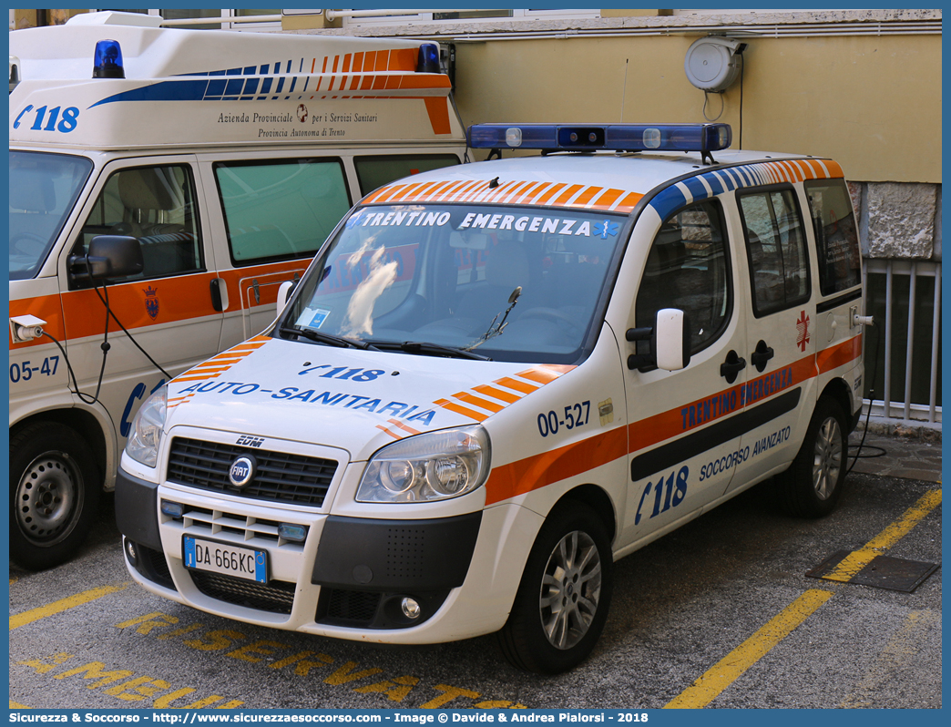 005-27
118 Trentino Emergenza
Fiat Doblò I serie restyling
Allestitore EDM S.r.l.
Parole chiave: 118;Trentino;Emergenza;Trento;Automedica;Auto Medica;Autosanitaria;Auto Sanitaria;Fiat;Doblò;Doblo;EDM;E.D.M.