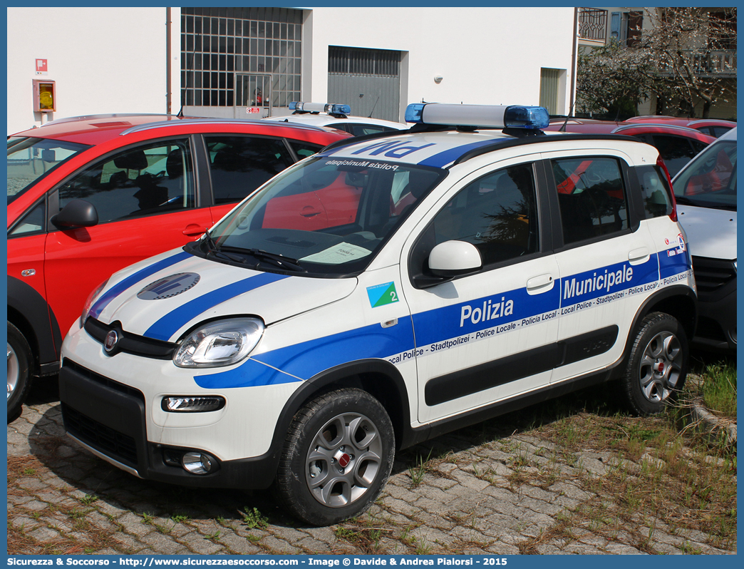 -
Polizia Municipale
Comune di Sogliano al Rubicone
Fiat Nuova Panda 4x4 II serie
Allestitore Focaccia Group S.r.l.
Parole chiave: Polizia;Locale;Municipale;Sogliano al Rubicone;Fiat;Nuova Panda;4x4;4 x 4;Focaccia