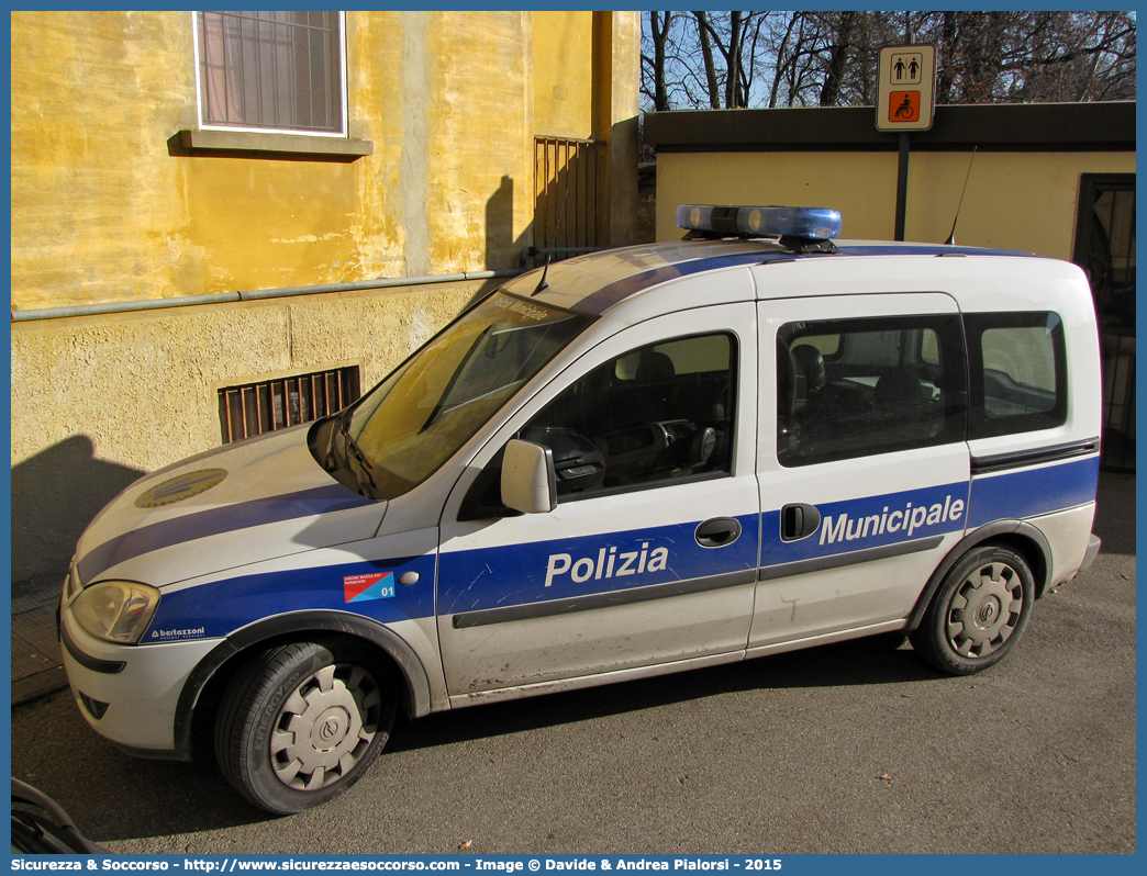 Polizia Locale YA147AD
Polizia Municipale
Corpo Intercomunale
Bassa Est Parmense
Opel Combo III serie
Allestitore Bertazzoni S.r.l.
Parole chiave: Polizia;Locale;Municipale;Bassa Est Parmense;Colorno;Mezzani;Sorbolo;Opel;Combo;Bertazzoni;YA147AD;YA 147 AD