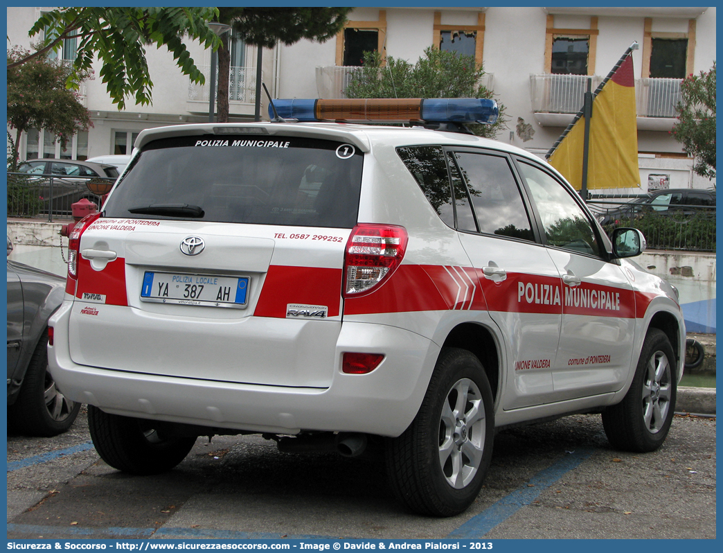 Polizia Locale YA387AH
Polizia Municipale
Comune di Pontedera
Toyota Rav4 IV serie
Parole chiave: Polizia;Locale;Municipale;Pontedera;Valdera;Toyota;Rav4;Rav 4;YA387AH;YA 387 AH