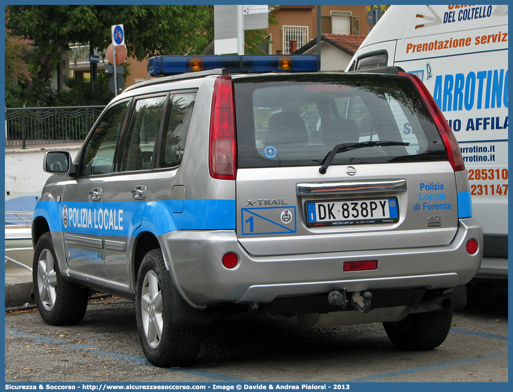 -
Polizia Locale
Comune di Forenza
Nissan X-Trail I serie
Parole chiave: Polizia;Locale;Municipale;Forenza;Nissan;X-Trail;X - Trail;X Trail