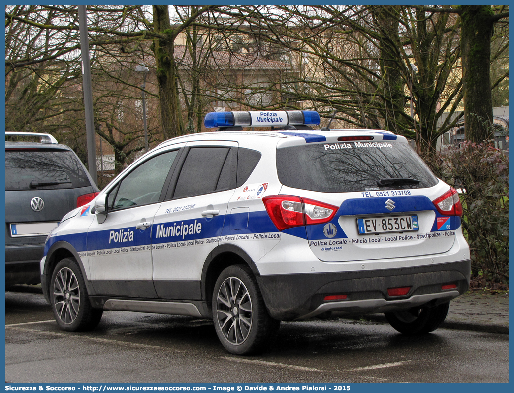 -
Polizia Municipale
Corpo Intercomunale
Bassa Est Parmense
Suzuki SX4 S-Cross I serie
Allestitore Bertazzoni S.r.l.
Parole chiave: Polizia;Locale;Municipale;Bassa Est Parmense;Colorno;Mezzani;Sorbolo;Suzuki;S-Cross;Bertazzoni