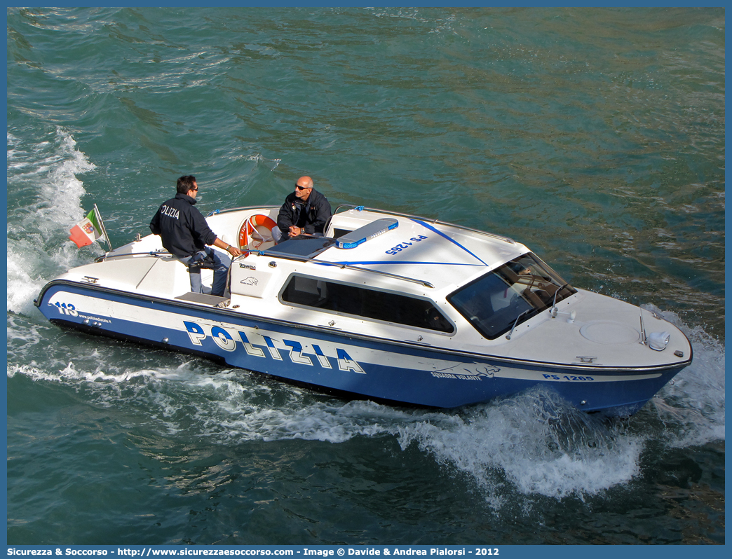 PS 1265
Polizia di Stato
Polizia del Mare
Squadra Volante Venezia
Vizianello GV 25 Experience
Parole chiave: PS;P.S.;Polizia;di;Stato;Squadra;Volante;del;Mare;Vizianello;GV;25;Experience