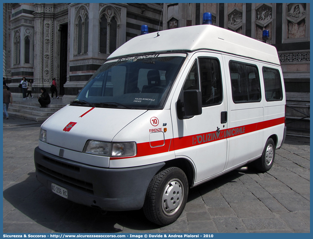 -
Polizia Municipale
Comune di Firenze
Fiat Ducato II serie
Parole chiave: Polizia;Locale;Municipale;Firenze;Fiat;Ducato