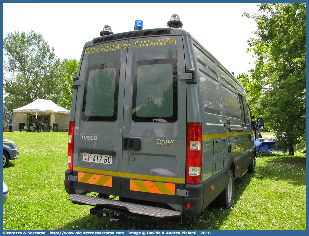 GdiF 417BC
Guardia di Finanza
R.O.A.N. Sommozzatori
Iveco Daily 50C18 IV serie
Allestitore Elevox S.r.l.
Parole chiave: GdiF;G.D.F.;GDF;Guardia di Finanza;R.O.A.N.;ROAN;Sommozzatori;Iveco;Daily;50C18;Elevox;417BC