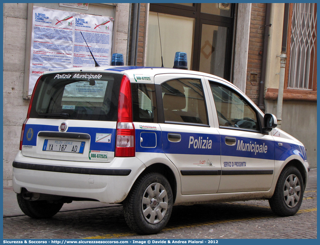 Polizia Locale YA187AD
Polizia Municipale
Unione Comuni della Bassa Romagna
Fiat Nuova Panda I serie
Allestitore Bertazzoni S.r.l.
Parole chiave: Polizia;Locale;Municipale;Bassa Romagna;Alfonsine;Bagnacavallo;Bagnara di Romagna;Conselice;Cotignola;Fusignano;Lugo;Massa Lombarda;Sant&#039;Agata sul Santerno;Sant Agata sul Santerno;Fiat;Nuova Panda;Bertazzoni;YA187AD;YA 187 AD