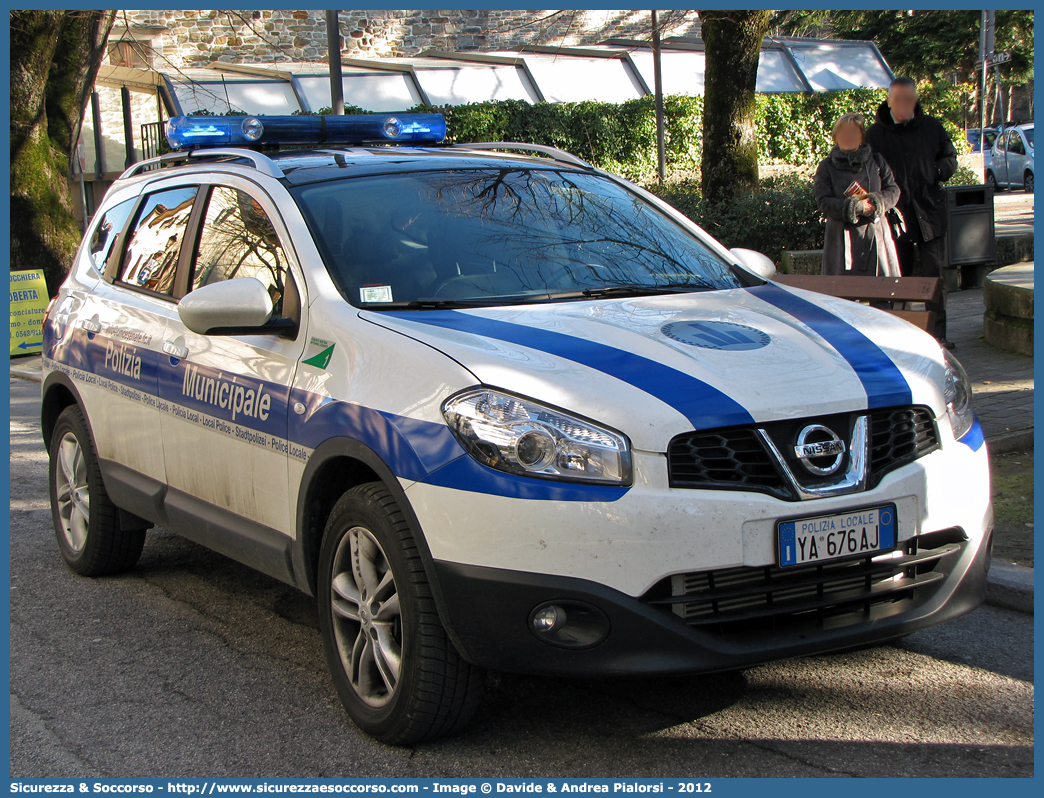 Polizia Locale YA676AJ
Polizia Municipale
Comunità Montana
Appennino Cesenate
Nissan Qashqai+2 II serie
Allestitore Focaccia Group S.r.l.
Parole chiave: Polizia;Locale;Municipale;Appennino Cesenate;Bagno di Romagna;Borghi;Mercato Saraceno;Roncofreddo;Sogliano al Rubicone;Verghereto;Nissan;Qashqai;Qashqai+2;Qashqai +2;Qashqai + 2;Focaccia;YA676AJ;YA 676 AJ