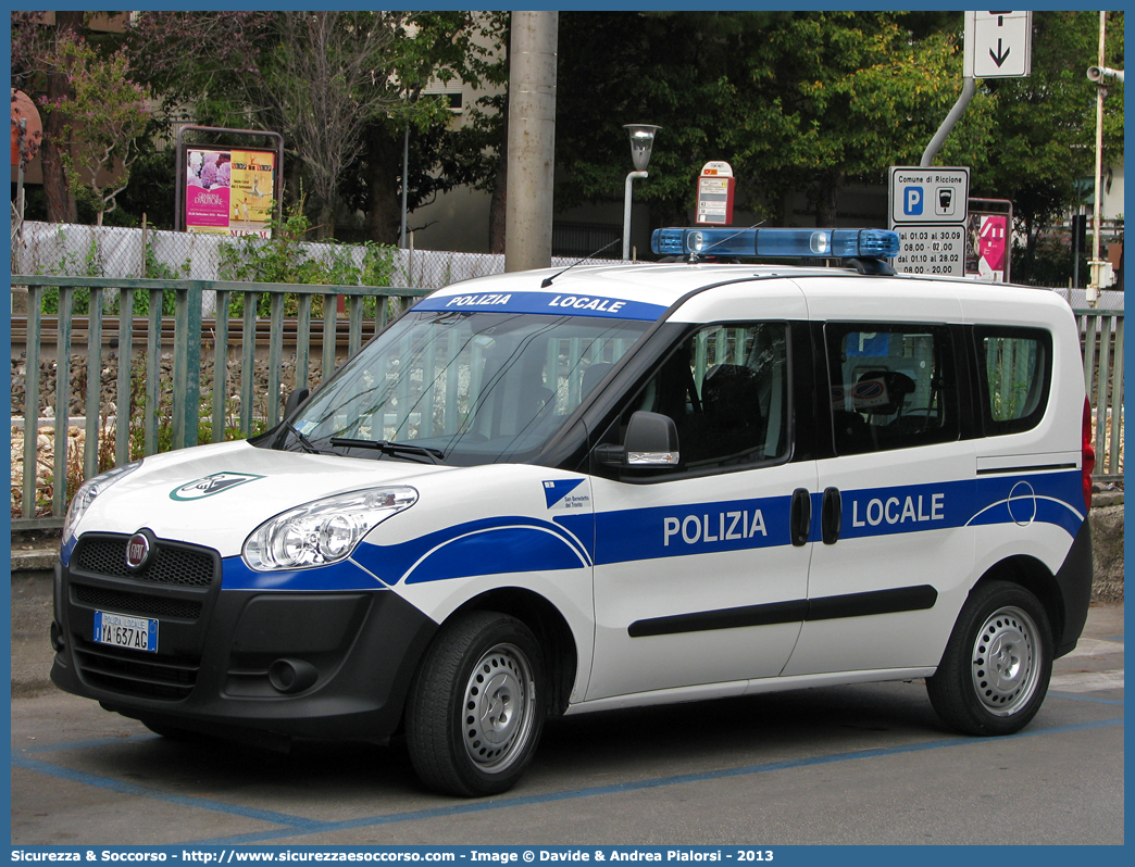 Polizia Locale YA637AG
Polizia Locale
Comune di San Benedetto del Tronto
Fiat Doblò II serie
Parole chiave: Polizia;Locale;Municipale;San Benedetto del Tronto;Fiat;Doblo;Doblò;YA637AG;YA 637 AG