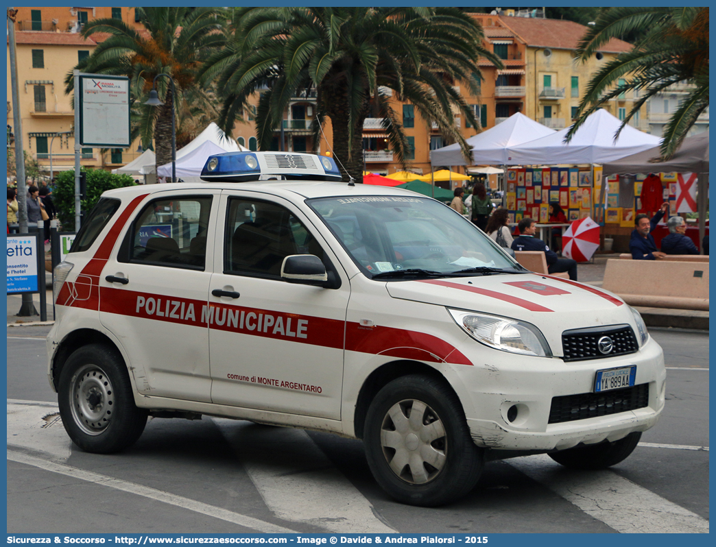 Polizia Locale YA889AA
Polizia Municipale
Comune di Monte Argentario
Daihatsu Terios III serie
Allestitore Ciabilli S.r.l.
Parole chiave: Polizia;Locale;Municipale;Monte Argentario;Daihatsu;Terios;Ciabilli;YA889AA;YA 889 AA