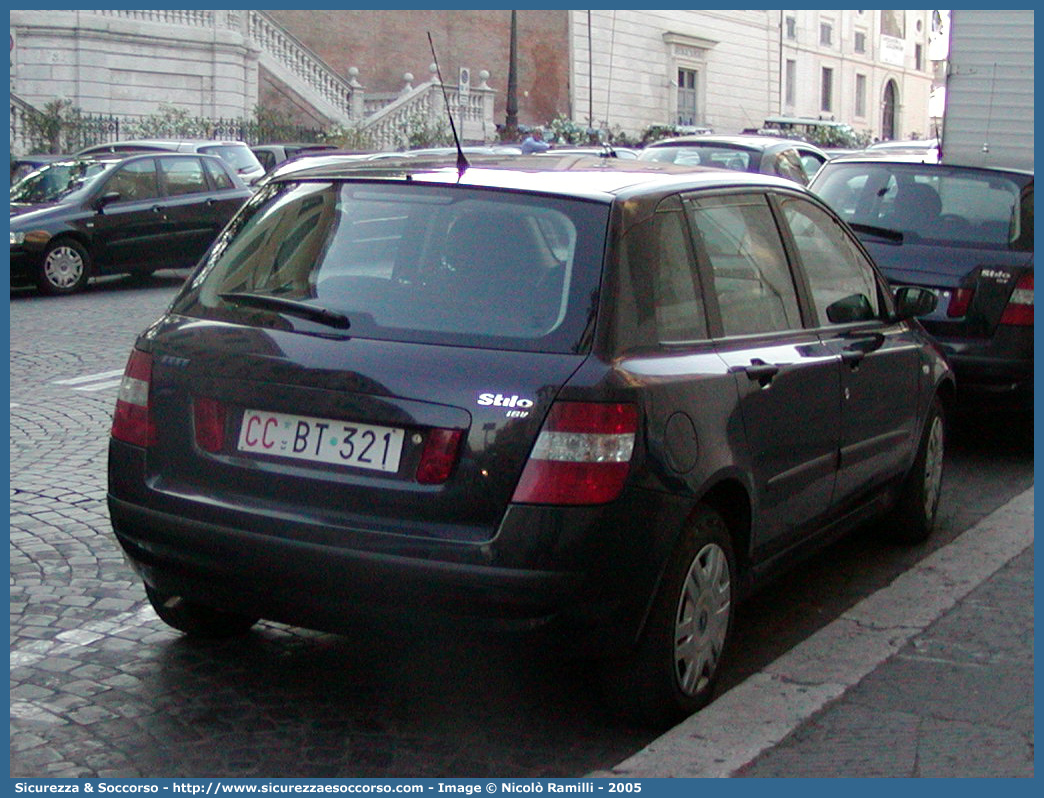 CC BT321
Arma dei Carabinieri
Fiat Stilo I serie
Parole chiave: CC;C.C.;Arma;dei;Carabinieri;Fiat;Stilo