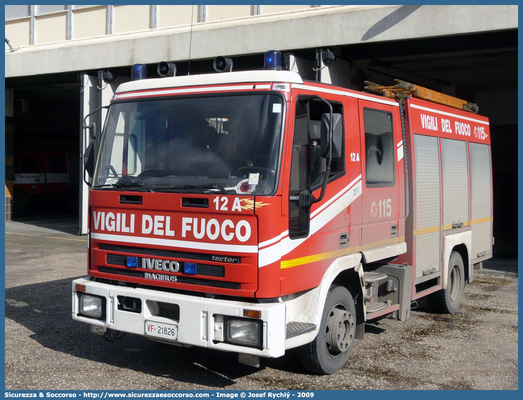 VF 21826
Corpo Nazionale Vigili del Fuoco
Iveco Magirus City2000
100E21 I serie
Parole chiave: VVF;V.V.F.;Corpo;Nazionale;Vigili;del;Fuoco;AutoPompaSerbatoio;APS;A.P.S.;Iveco;Magirus;EuroFire;100E21;City2000;City;2000