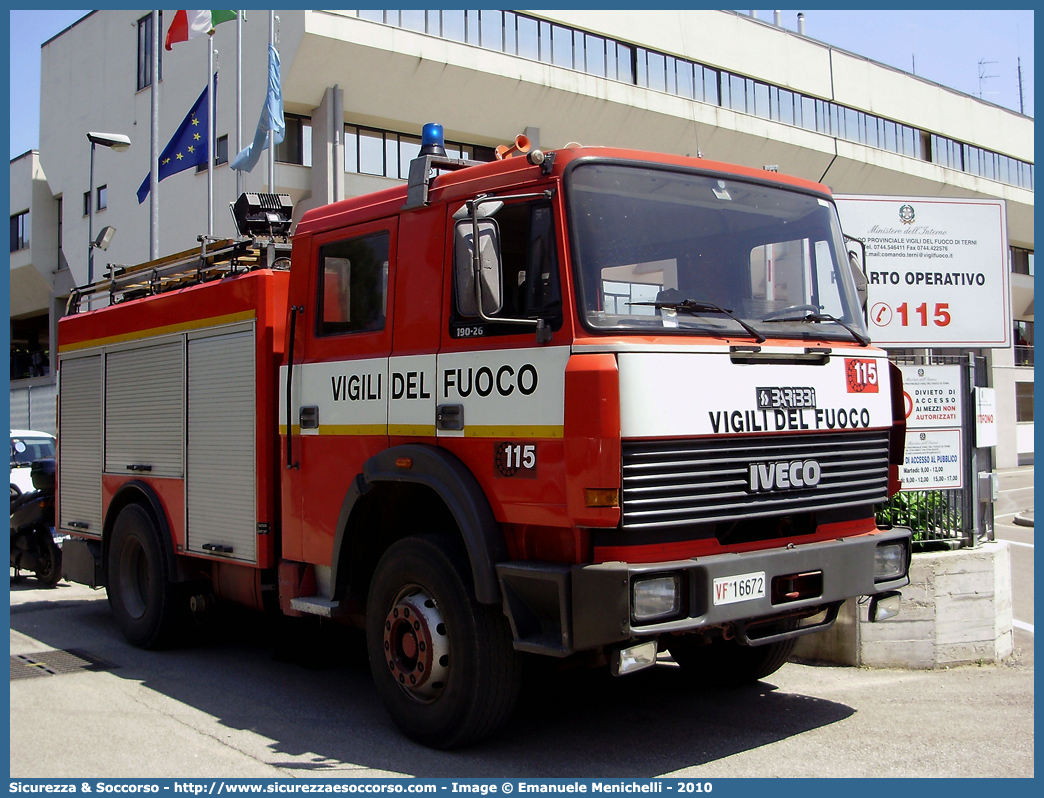 VF 16672
Corpo Nazionale Vigili del Fuoco
Iveco 190-26
Allestitore Baribbi S.p.A.
Parole chiave: VVF;V.V.F.;Corpo;Nazionale;Vigili;del;Fuoco;AutoPompaSerbatoio;APS;A.P.S.;Iveco;190;26;190-26;Baribbi