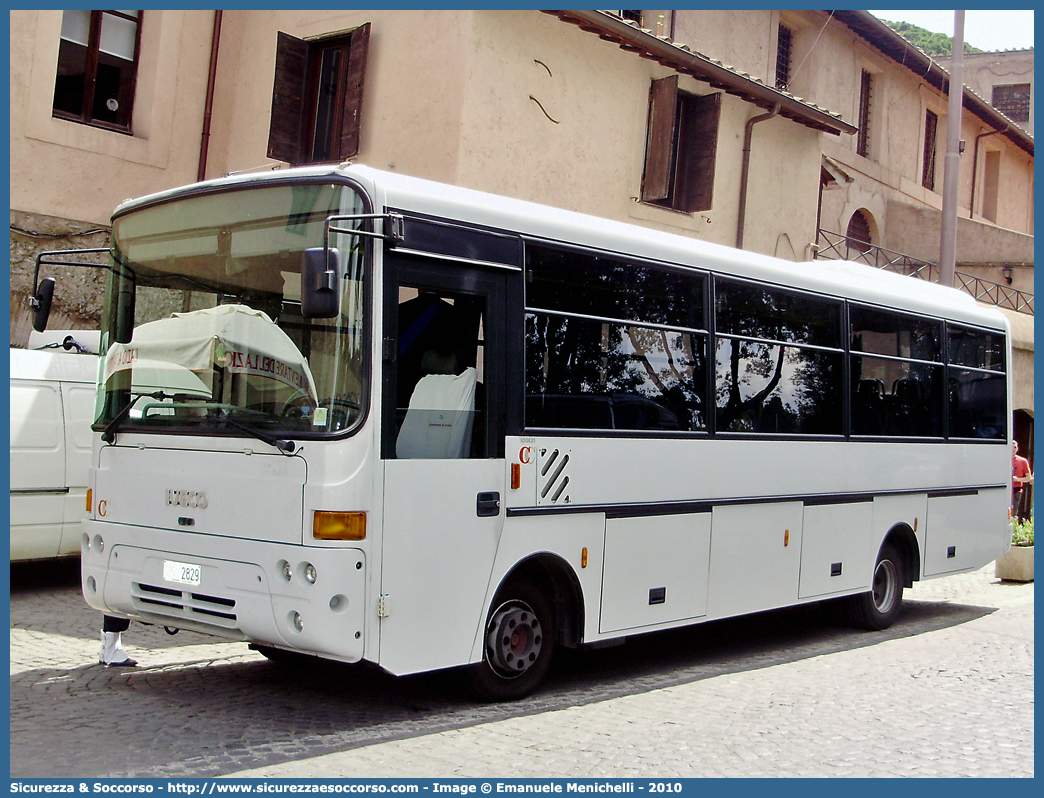 CP 2829
Corpo delle Capitanerie di Porto
Guardia Costiera 
Iveco Cacciamali 100E21
Parole chiave: Guardia Costiera;Capitaneria di Porto;Capitanerie di Porto;Iveco;Cacciamali;100E21