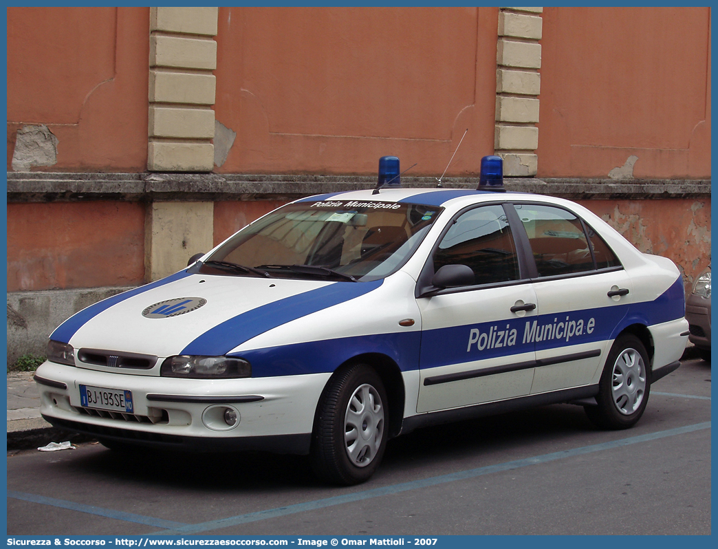 -
Polizia Municipale
Comune di Concordia sulla Secchia
Fiat Marea
Parole chiave: Polizia;Locale;Municipale;Concordia sulla Secchia;Fiat;Marea