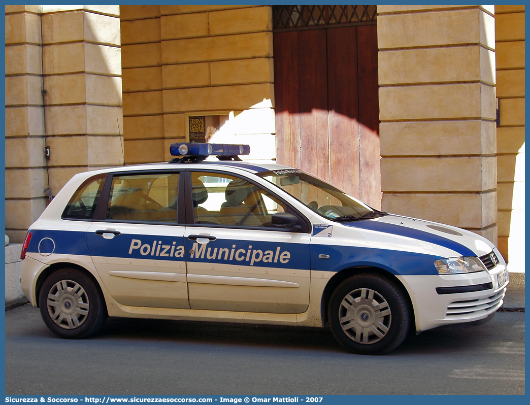 -
Polizia Municipale
Unione Comuni del Sorbara
Fiat Stilo
Parole chiave: Polizia;Locale;Municipale;Sorbara;Bastiglia;Bomporto;Ravarino;Fiat;Stilo