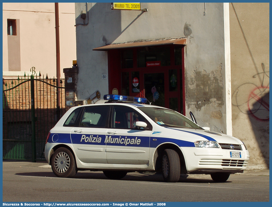 -
Polizia Municipale
Comune di Serramazzoni
Fiat Stilo
Allestitore Bertazzoni S.r.l.
Parole chiave: Polizia;Locale;Municipale;Serramazzoni;Fiat;Stilo