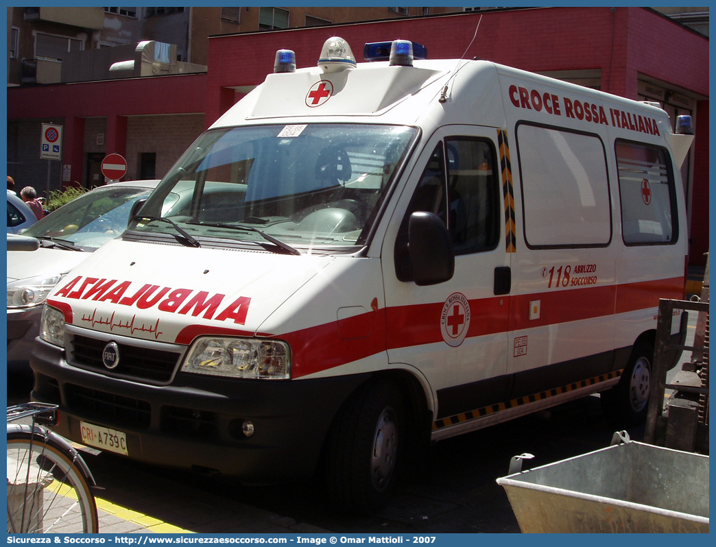 CRI A739C
Croce Rossa Italiana
Pescara
Fiat Ducato II serie restyling
Allestitore FAST S.r.l.
Parole chiave: Croce;Rossa;Italiana;CRI;C.R.I.;Ambulanza;Fiat;Ducato;FAST;F.A.S.T.;Pescara