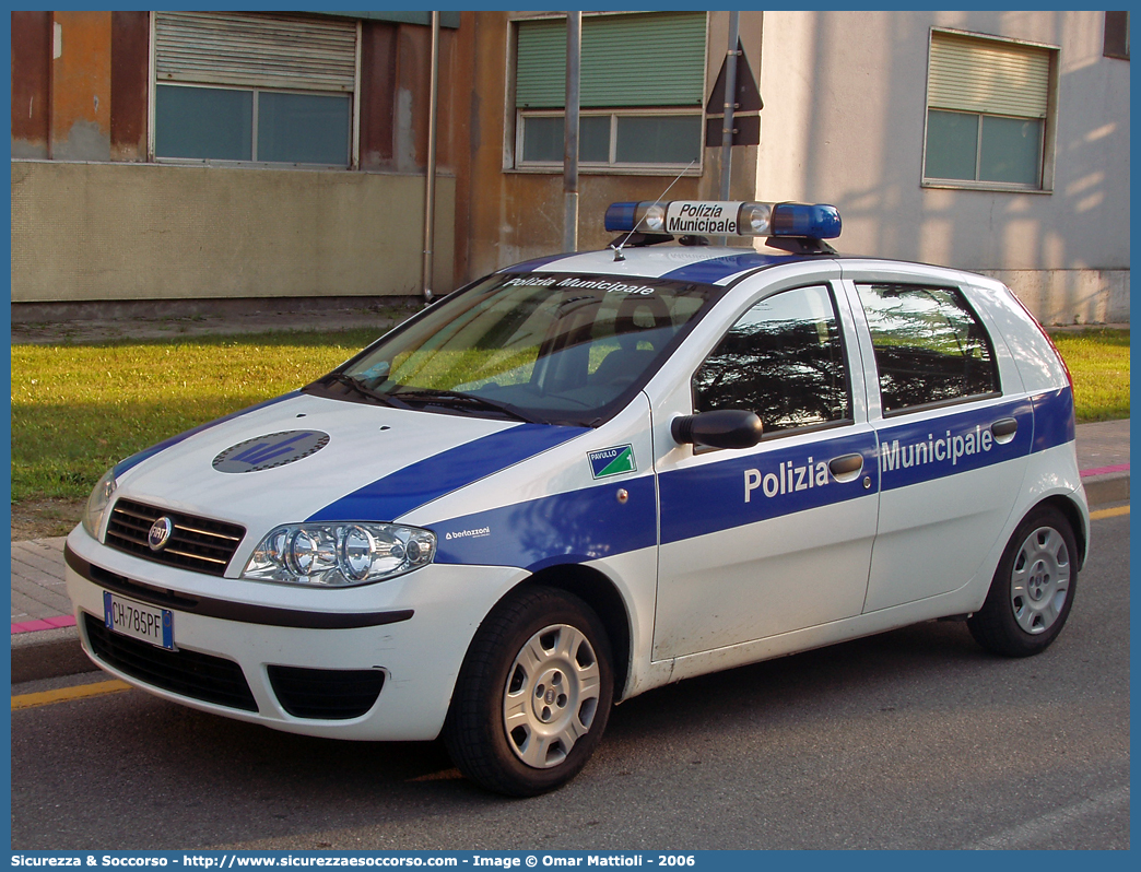 -
Polizia Municipale
Comune di Pavullo nel Frignano
Fiat Punto III serie
Allestitore Bertazzoni S.r.l.
Parole chiave: Polizia;Locale;Municipale;Pavullo nel Frignano;Fiat;Punto;Bertazzoni