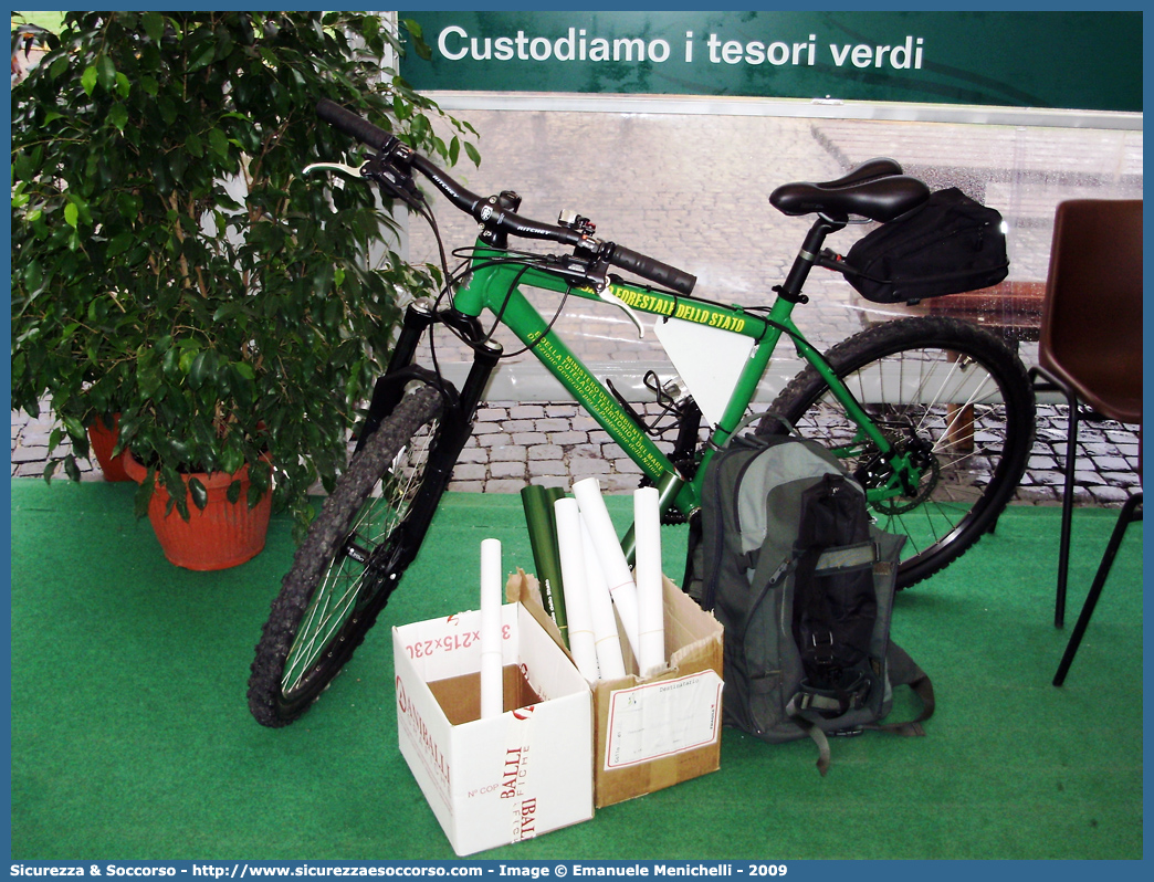 -
Corpo Forestale dello Stato
Mountain Bike
Parole chiave: Corpo;Forestale;Stato;Corpo Forestale dello Stato;CFS;C.F.S.;Mountain Bike;Bicicletta