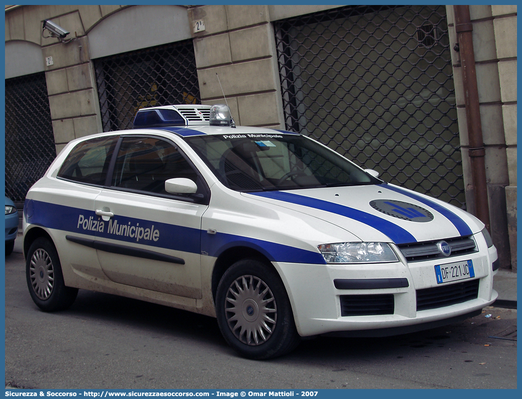 -
Polizia Municipale
Comune di Montefiorino
Fiat Stilo
Allestitore Olmedo S.p.A.
Parole chiave: Polizia;Locale;Municipale;Montefiorino;Fiat;Stilo;Olmedo