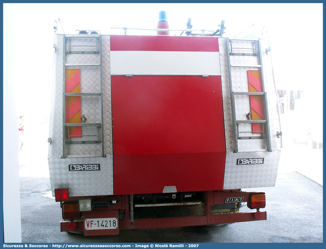 VF 14218
Corpo Nazionale Vigili del Fuoco
Iveco 160NC
Allestitore Baribbi S.p.A.
Parole chiave: VVF;V.V.F.;Corpo;Nazionale;Vigili;del;Fuoco;ABP;A.B.P.;AutoBottePompa;AutoBotte;Fiat;Iveco;160NC;160;NC