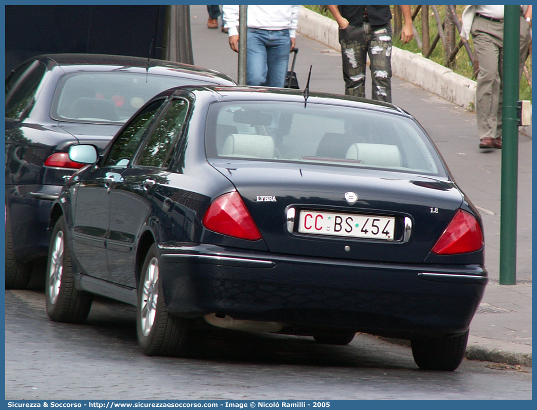 CC BS454
Arma dei Carabinieri
Lancia Lybra
Parole chiave: CC;C.C.;Arma;dei;Carabinieri;Lancia;Lybra;BS454