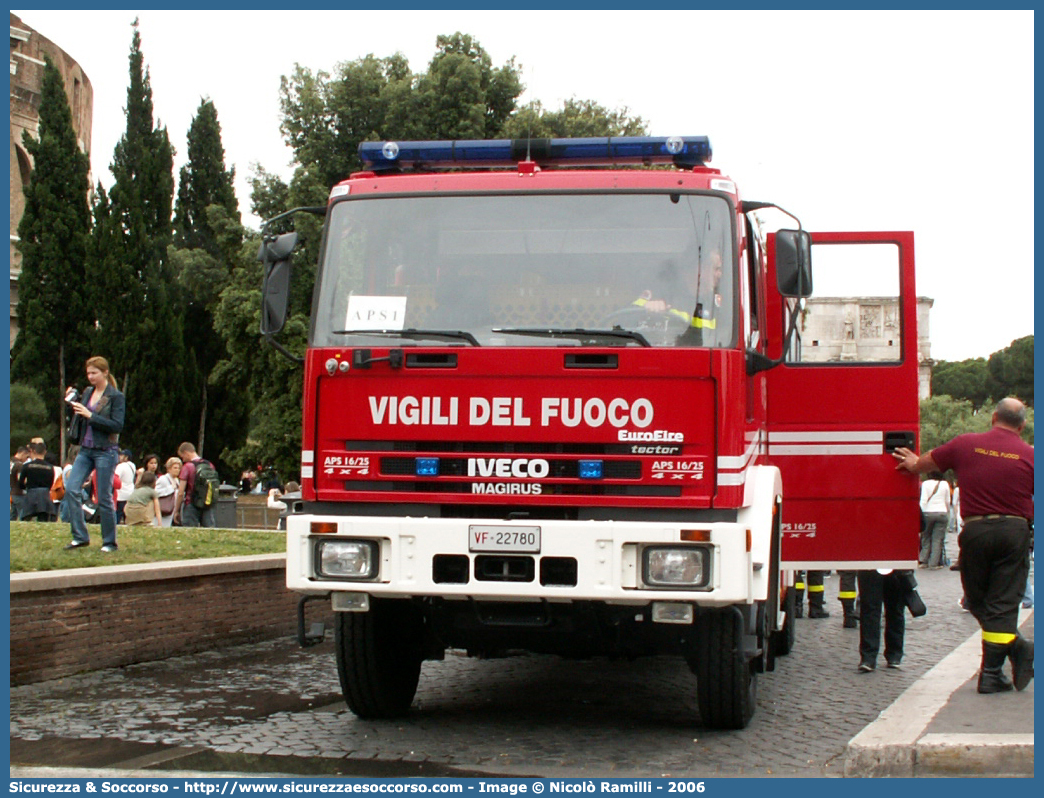 VF 22780
Corpo Nazionale Vigili del Fuoco
Iveco Magirus EuroFire
140E28 4x4 I serie
Parole chiave: VVF;V.V.F.;Corpo;Nazionale;Vigili;del;Fuoco;AutoPompaSerbatoio;APS;A.P.S.;Iveco;Magirus;EuroFire;140E28;4x4