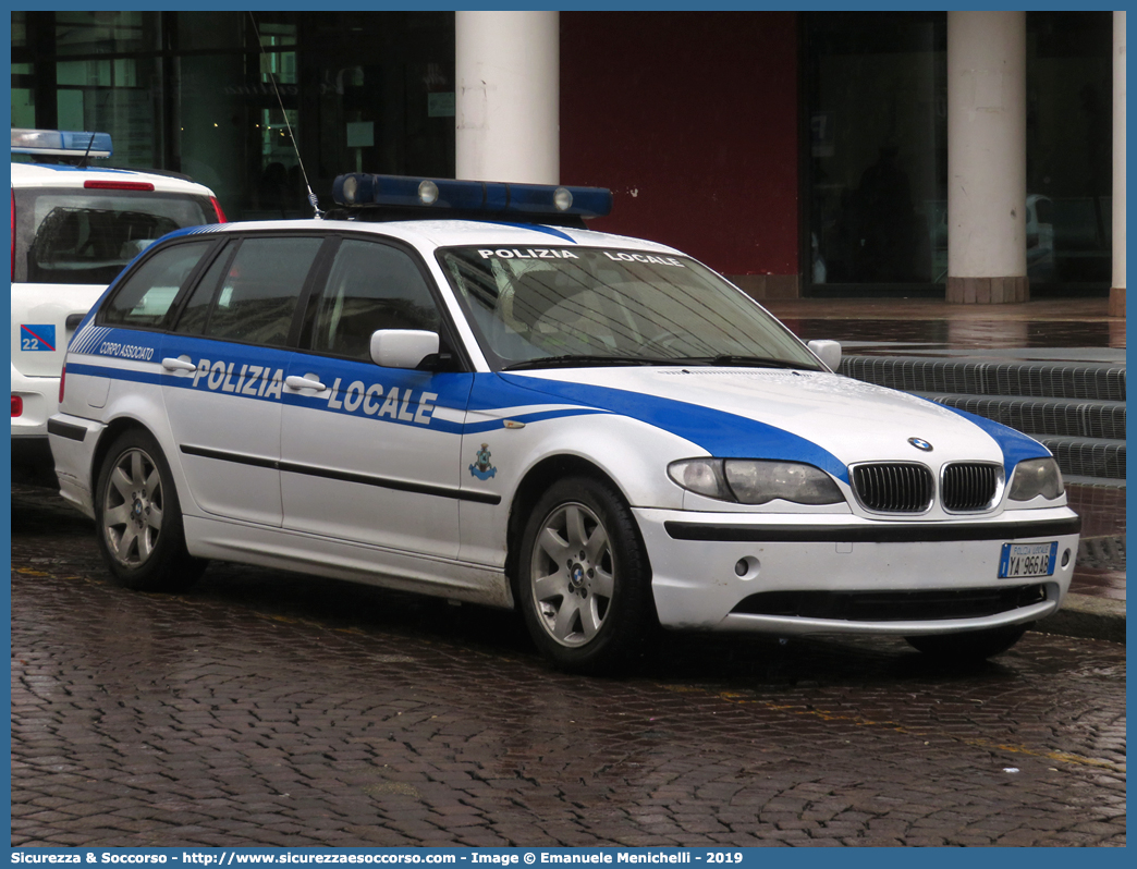 Polizia Locale YA966AB
Polizia Locale
Comune di Attigliano
Bmw Serie 3 E46 Touring restyling
(variante)
Parole chiave: Polizia;Locale;Municipale;Attigliano;Bmw;Serie 3;E46;Touring;YA966AB;YA 966 AB