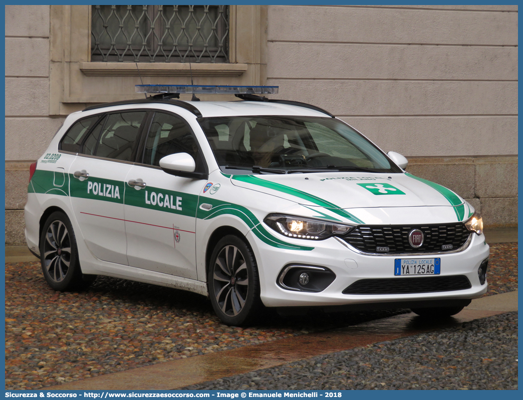 Polizia Locale YA125AG
Polizia Locale
Comune di Milano
Fiat Nuova Tipo Station Wagon
Allestitore Focaccia Group S.r.l.
Parole chiave: P.L.;P.M.;PL;PM;Polizia;Municipale;Locale;Milano;Fiat;Tipo;SW;S.W.;Station;Wagon;Focaccia;YA125AG;YA 125 AG