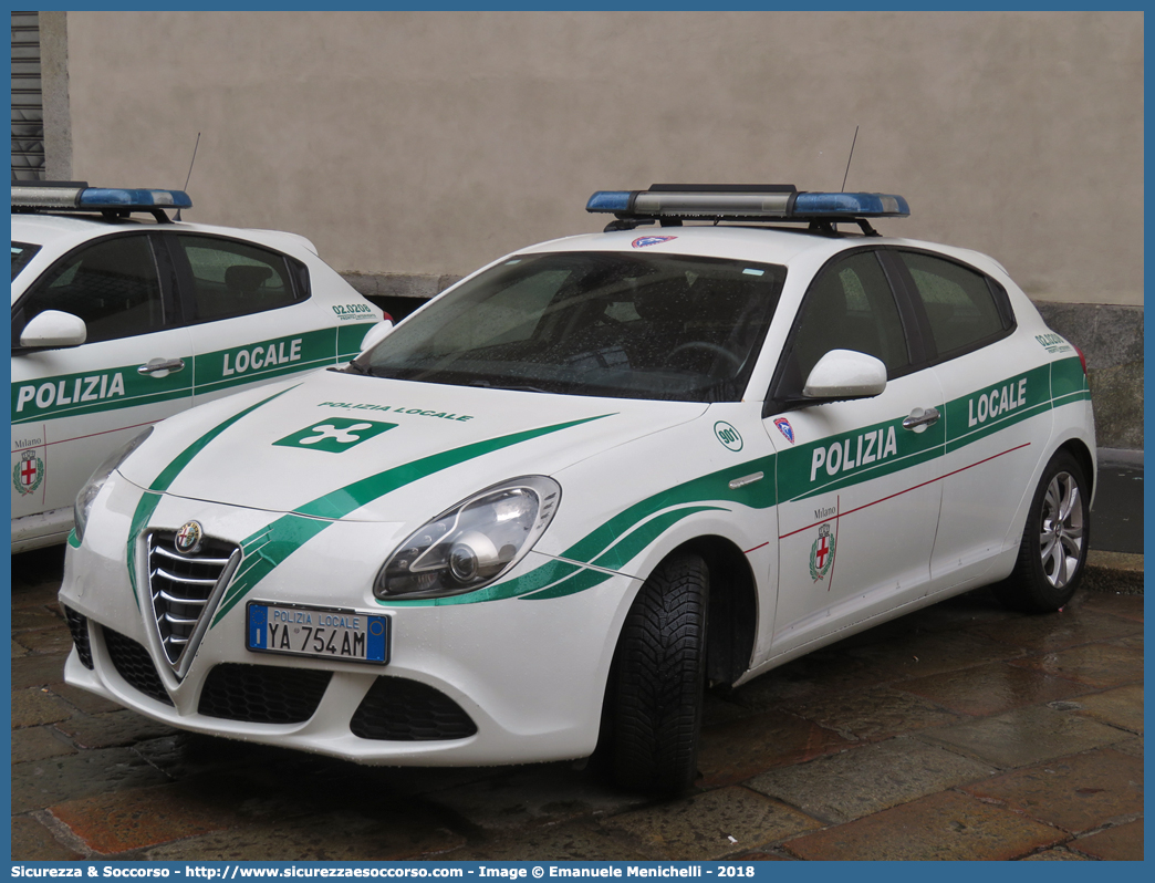 Polizia Locale YA754AM
Polizia Locale
Comune di Milano
Alfa Romeo Nuova Giulietta
I serie I restyling
Allestitore Focaccia Group S.r.l.
Parole chiave: P.L.;P.M.;PL;PM;Polizia;Municipale;Locale;Milano;Alfa;Romeo;Nuova;Giulietta;Focaccia;YA754AM;YA 754 AM