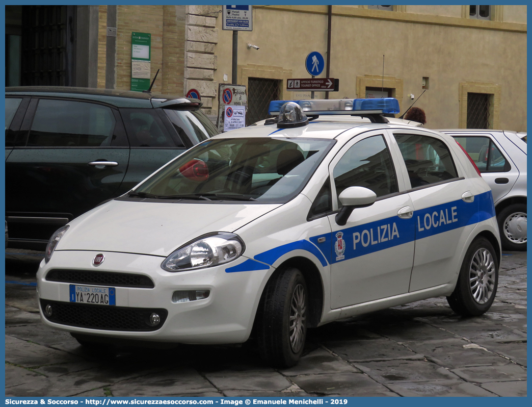 Polizia Locale YA220AG
Polizia Locale
Comune di Spoleto
Fiat Punto IV serie
Parole chiave: Polizia;Locale;Municipale;Spoleto;Fiat;Punto;YA220AG;YA 220 AG