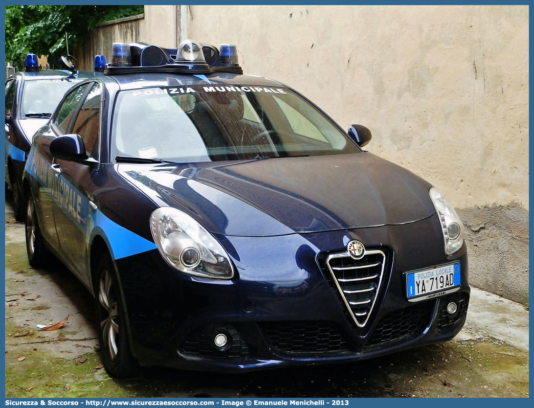 Polizia Locale YA719AD
Polizia Municipale
Comune di Bastia Umbra
Alfa Romeo Nuova Giulietta
I serie
Parole chiave: Polizia;Locale;Municipale;Bastia Umbra;Alfa Romeo;Nuova Giulietta;YA719AD;YA 719 AD