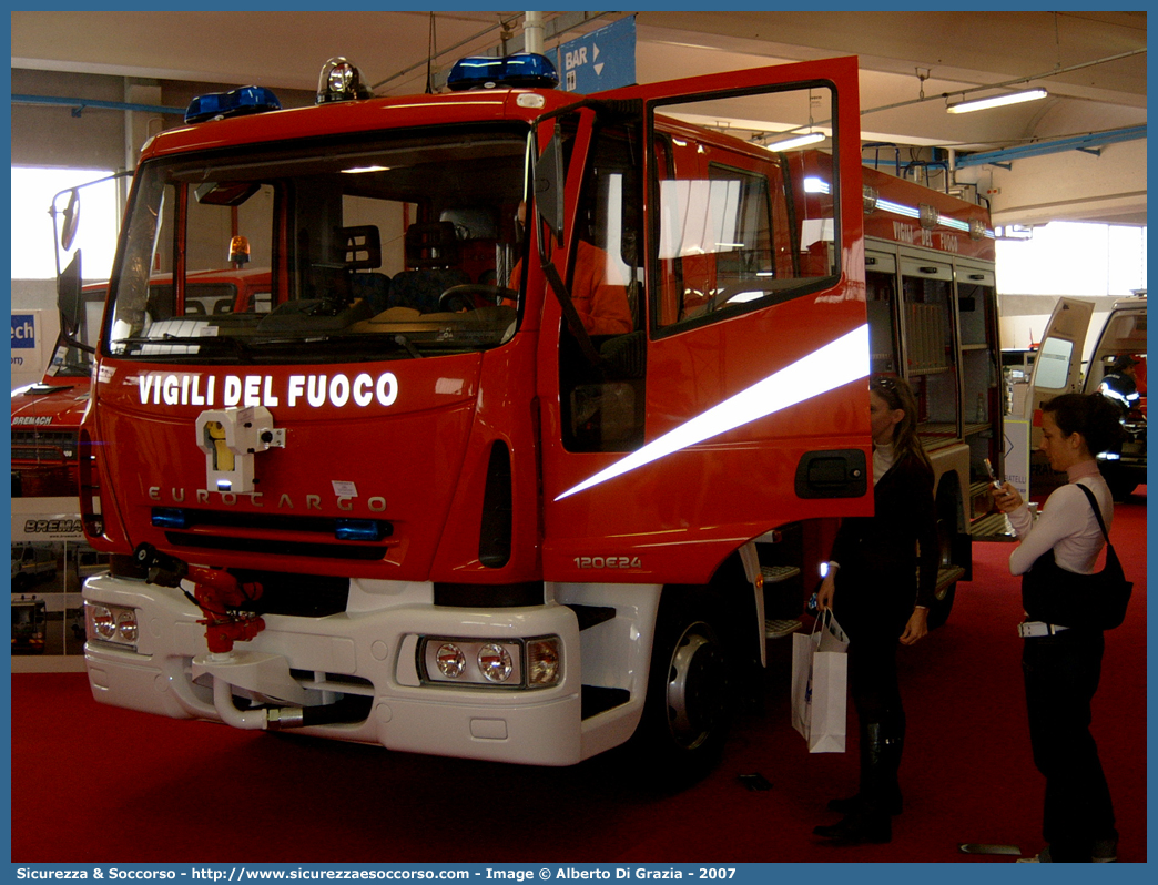 -
Corpo Nazionale Vigili del Fuoco
Iveco EuroCargo 120E24 II serie
Allestitore Scelza S.n.c.
Parole chiave: VVF;V.V.F.;Corpo;Nazionale;Vigili;del;Fuoco;APS;A.P.S.;AutoPompaSerbatoio;AutoPompa;Iveco;EuroCargo;120E24;Scelza