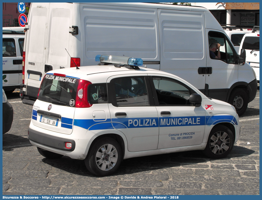 Polizia Locale YA328AN
Polizia Municipale
Comune di Procida
Fiat Nuova Panda II serie
Allestitore Ciabilli S.r.l.
Parole chiave: Polizia;Locale;Municipale;Procida;Fiat;Nuova Panda;Ciabilli;YA328AN;YA 328 AN