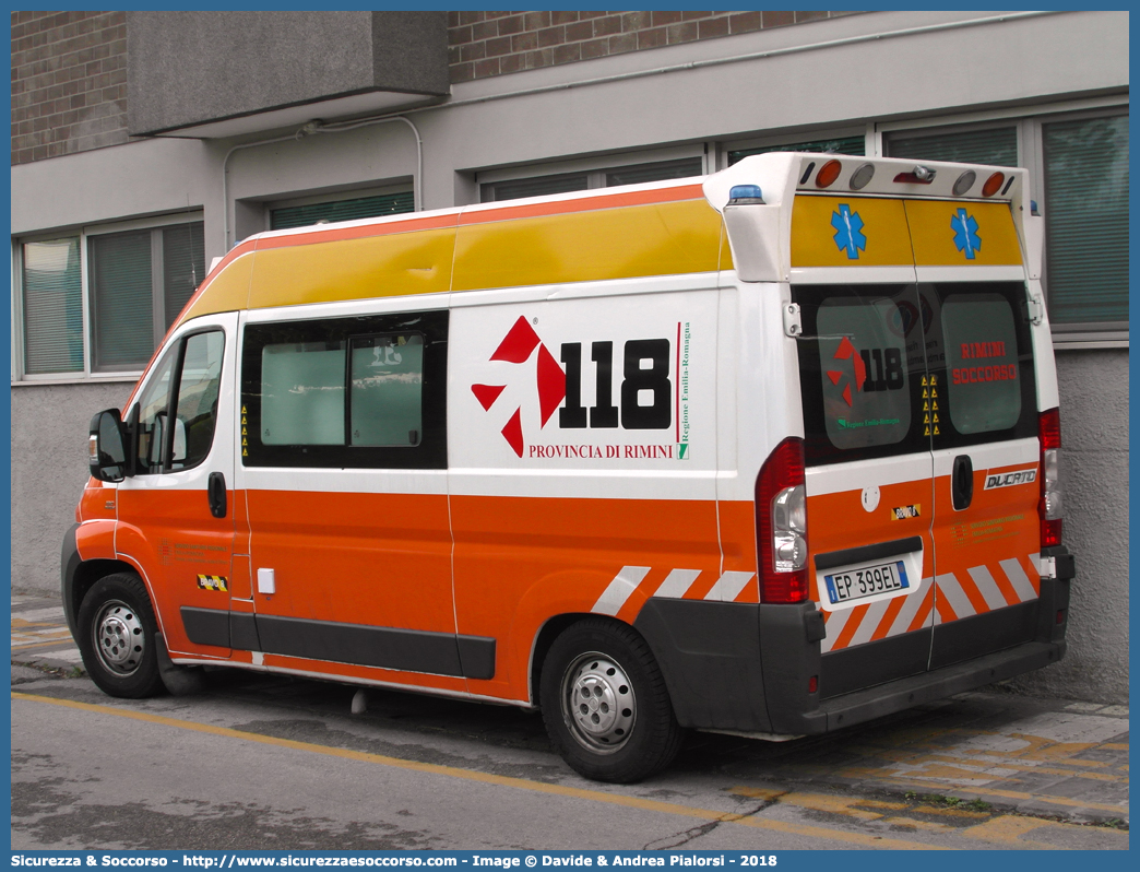 BRAVO 08
118 Romagna Soccorso
Ambito Territoriale di Rimini
Fiat Ducato III serie
Allestitore Boneschi S.r.l.
(variante)
Parole chiave: 118;Romagna;Soccorso;Rimini;Ambulanza;Autoambulanza;Fiat;Ducato;X250;X 250;Savio;Boneschi