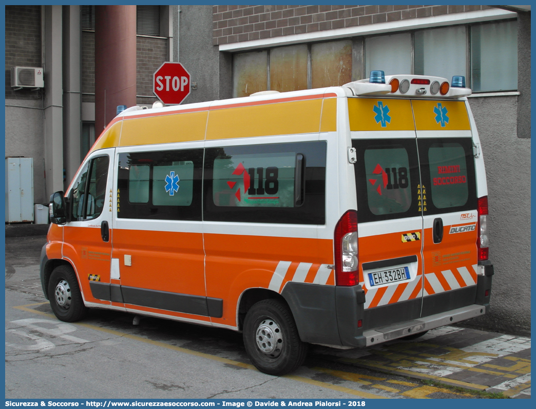 BRAVO 01
118 Romagna Soccorso
Ambito Territoriale di Rimini
Fiat Ducato III serie
Allestitore FAST S.r.l.
Parole chiave: 118;Romagna;Soccorso;Rimini;Ambulanza;Autoambulanza;Fiat;Ducato;X250;X 250;FAST;F.A.S.T.