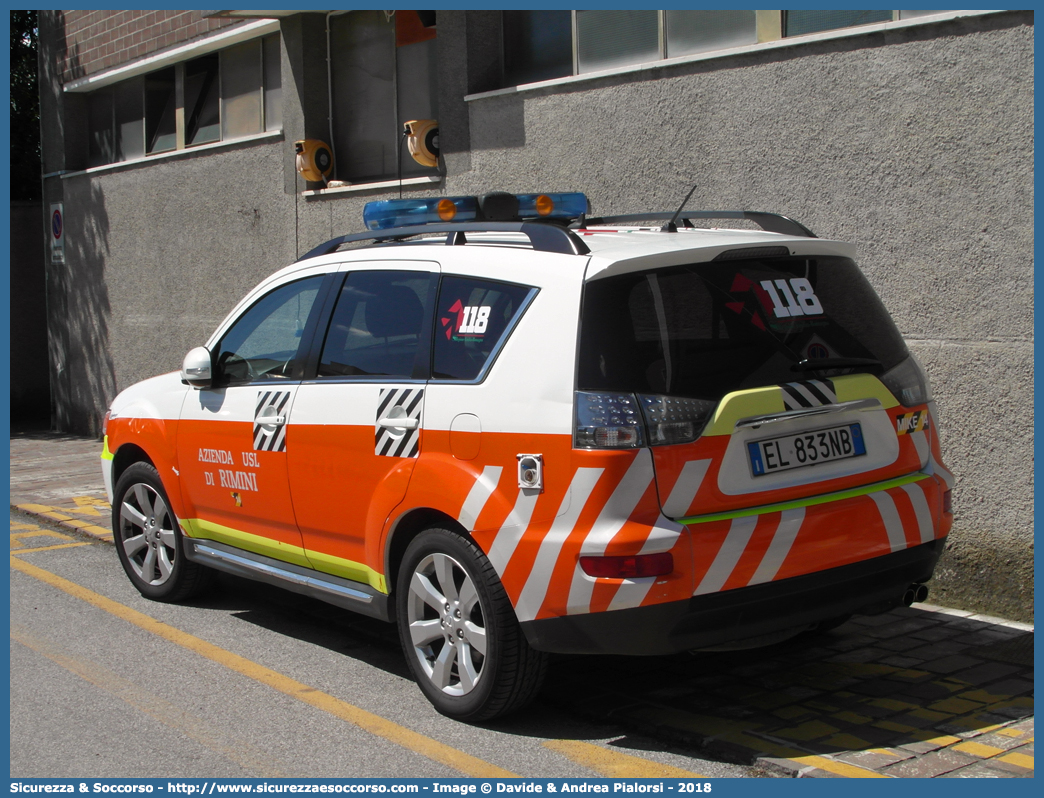 MIKE 14
118 Romagna Soccorso
Ambito Territoriale di Rimini
Mitsubishi Outlander
II serie restyling
Allestitore Bertazzoni S.r.l.
Parole chiave: 118;Romagna;Soccorso;Rimini;Automedica;Automedicalizzata;Auto Medica;Auto Medicalizzata;Mitsubishi;Outlander;Bertazzoni