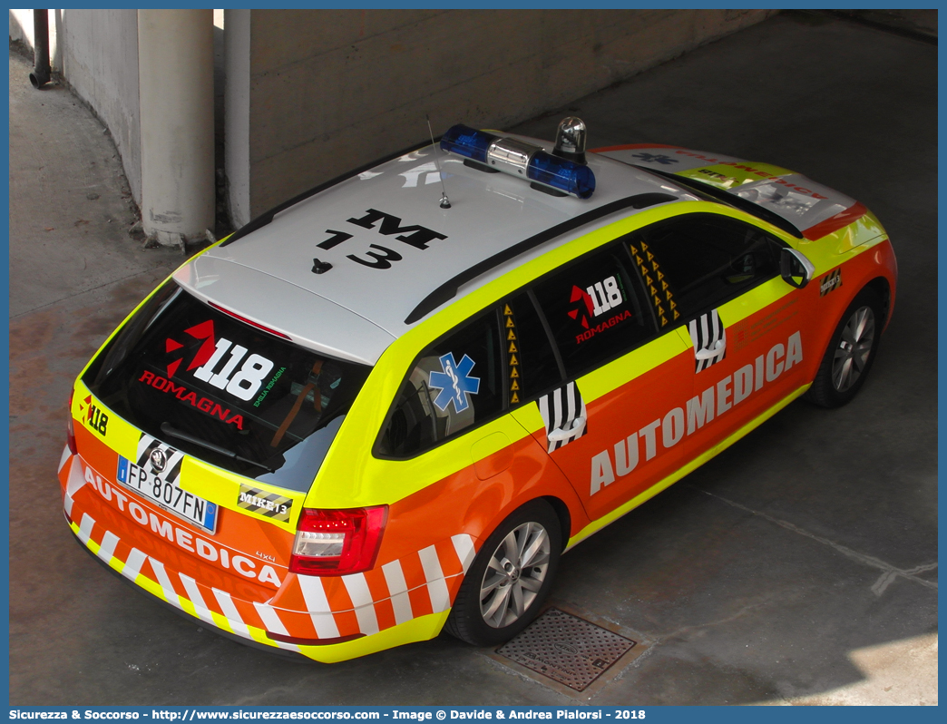 MIKE 13
118 Romagna Soccorso
Ambito Territoriale di Rimini
Skoda Octavia Wagon 4x4 V serie
Allestitore Safety Car S.r.l.
Parole chiave: 118;Romagna;Rimini;Soccorso;Automedica;Automedicalizzata;Auto Medica;Auto Medicalizzata;Skoda;Octavia;SW;S.W.;Station;Wagon;4x4;4 x 4;Safety Car