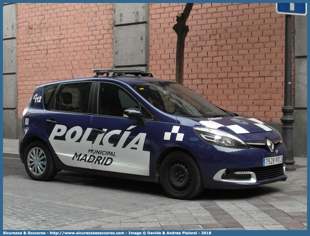 -
Reino de España
Policia Municipal Madrid
Renault Scenic IV generation
Parole chiave: Regno di Spagna;Spagna;Espana;España;Reino de España;Policia;Municipal;Madrid;Renault;Scenic