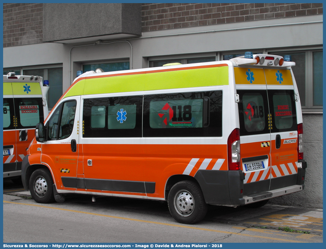 BRAVO 02
118 Romagna Soccorso
Ambito Territoriale di Rimini
Fiat Ducato III serie
Allestitore FAST S.r.l.
Parole chiave: 118;Romagna;Soccorso;Rimini;Ambulanza;Autoambulanza;Fiat;Ducato;X250;X 250;FAST;F.A.S.T.