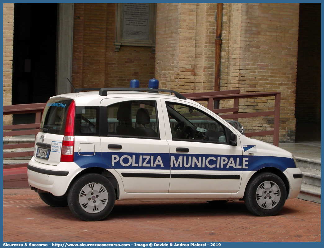 -
Polizia Municipale
Comune di Recanati
Fiat Nuova Panda I serie
Parole chiave: Polizia;Locale;Municipale;Recanati;Fiat;Nuova Panda