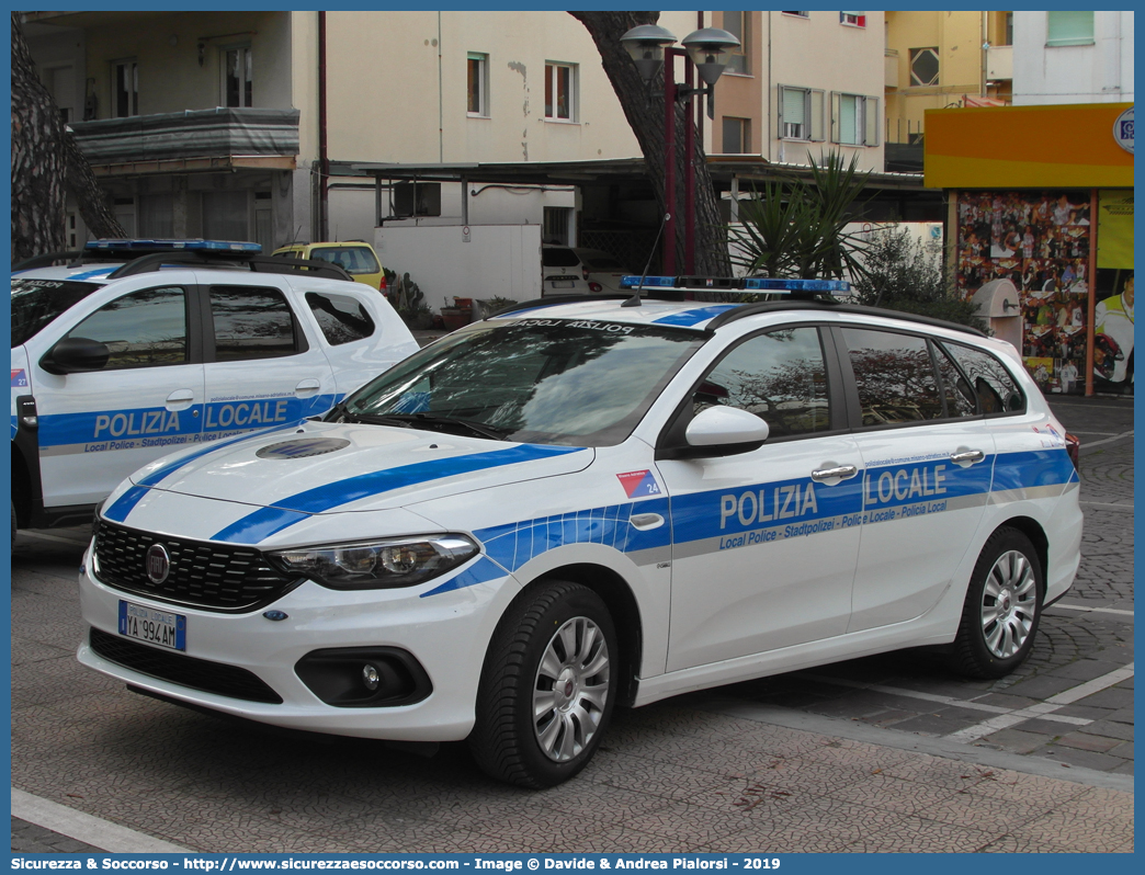 Polizia Locale YA994AM
Polizia Locale
Comune di Misano Adriatico
Fiat Nuova Tipo Station Wagon
Allestitore Ciabilli S.r.l.
Parole chiave: Polizia;Municipale;Locale;Misano Adriatico;Fiat;Tipo;Ciabilli;YA994AM;YA 994 AM