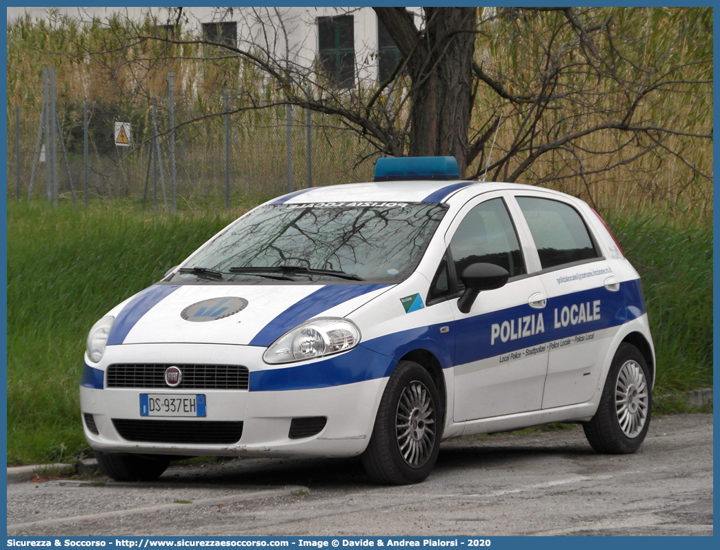 -
Polizia Locale
Comune di Riccione
Fiat Grande Punto
Parole chiave: Polizia;Locale;Municipale;Riccione;Fiat;Grande Punto