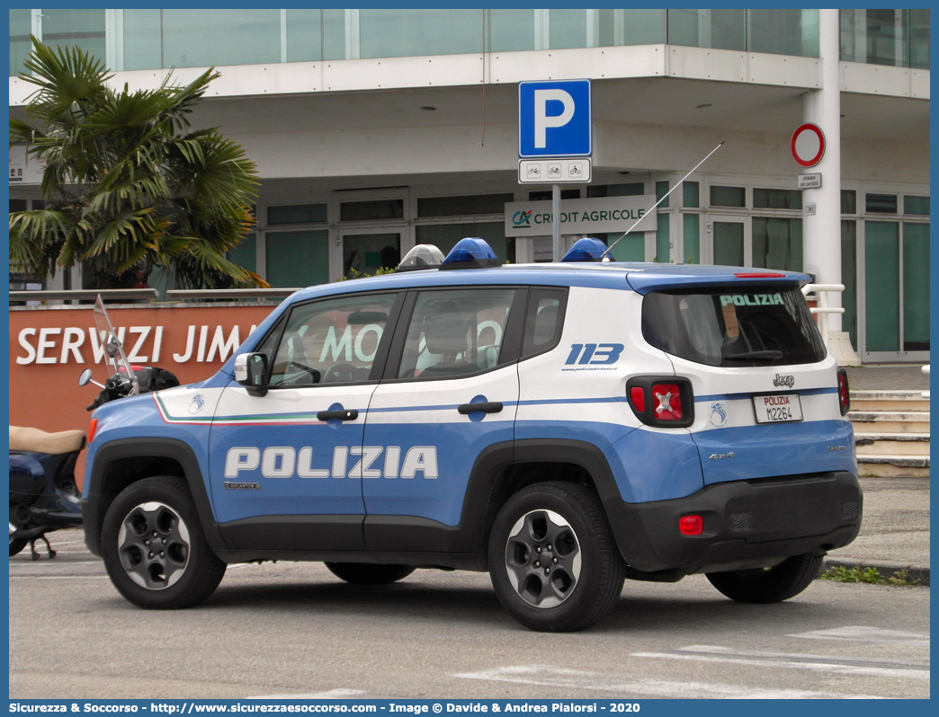 Polizia M2264
Polizia di Stato
Reparto Prevenzione Crimine
Jeep Renegade I serie
Allestitore Nuova Carrozzeria Torinese S.r.l.
Parole chiave: PS;P.S.;Polizia;di;Stato;Reparto;Prevenzione;Crimine;Jeep;Renegade;Nct;Nuova;Carrozzeria;Torinese