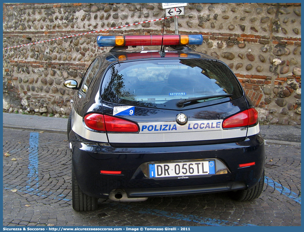 -
Polizia Locale
Comune di Mogliano Veneto
Alfa Romeo 147 II serie
Allestitore Ciabilli S.r.l.
Parole chiave: Polizia;Locale;Municipale;Mogliano Veneto;Alfa Romeo;147;Ciabilli