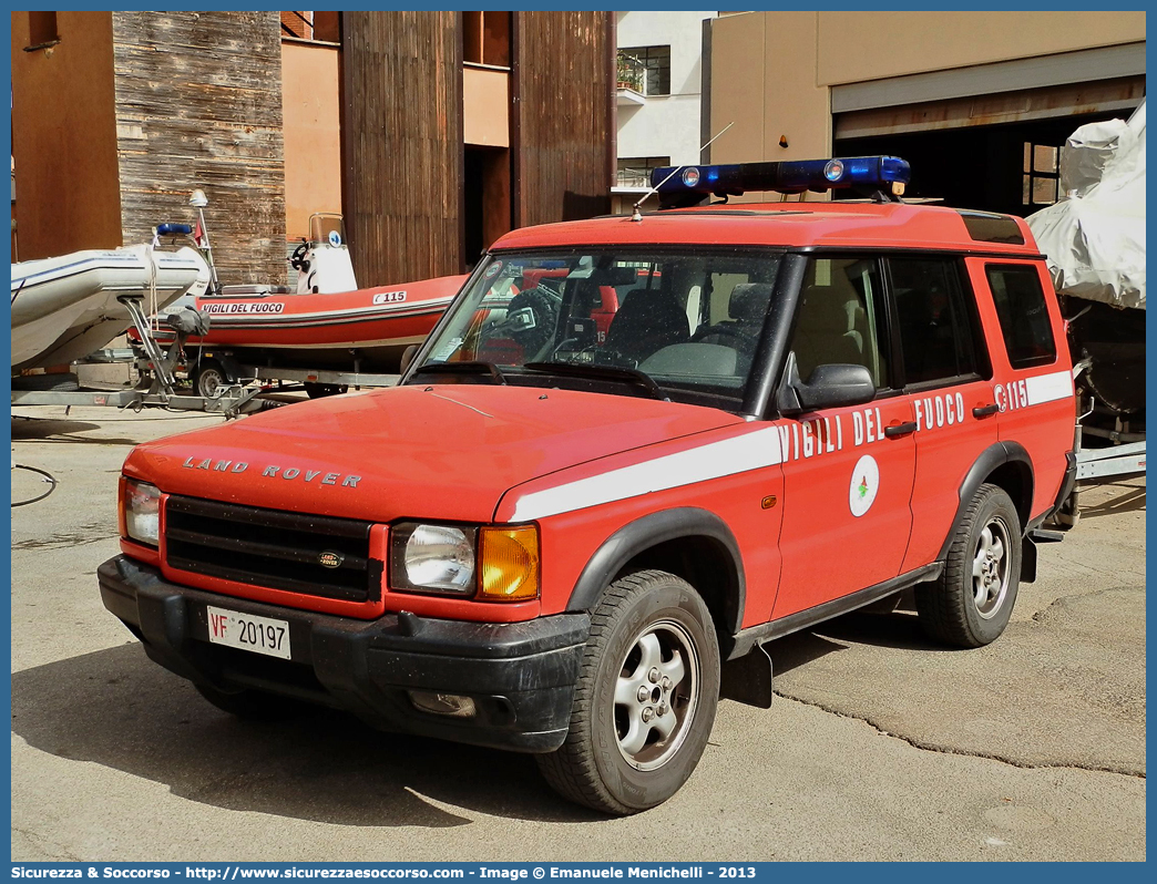 VF 20197
Corpo Nazionale Vigili del Fuoco
Nucleo Elicotteri
Land Rover Discovery II serie
Parole chiave: VF;V.F.;VVF;V.V.F.;Corpo;Nazionale;Vigili del Fuoco;Vigili;Fuoco;Elicotteri;Land Rover;Discovery;20197