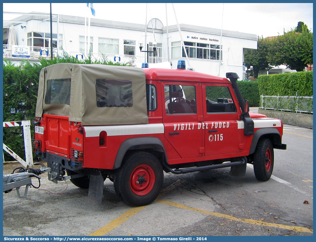 VF 26100
Corpo Nazionale Vigili del Fuoco
Land Rover Defender 110
Parole chiave: VF;VVF;V.F.;V.V.F.;Corpo;Nazionale;Vigili del Fuoco;Vigili;Fuoco;Land Rover;Defender;110;26100