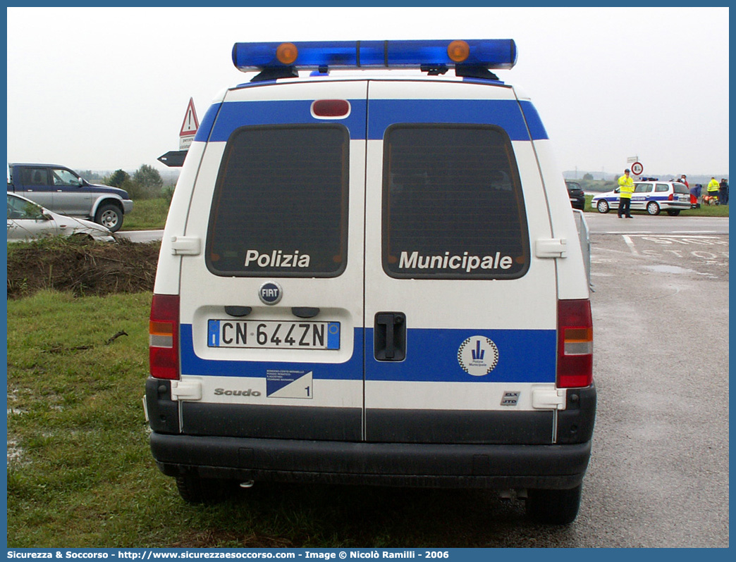 -
Polizia Municipale
Corpo Intercomunale
dell'Alto Ferrarese
Fiat Scudo III serie
Allestitore Focaccia Group S.r.l.
Parole chiave: Polizia;Locale;Municipale;Alto Ferrarese;Bondeno;Mirabello;Poggio Renatico;Sant’Agostino;Sant Agostino;Fiat;Scudo;Focaccia