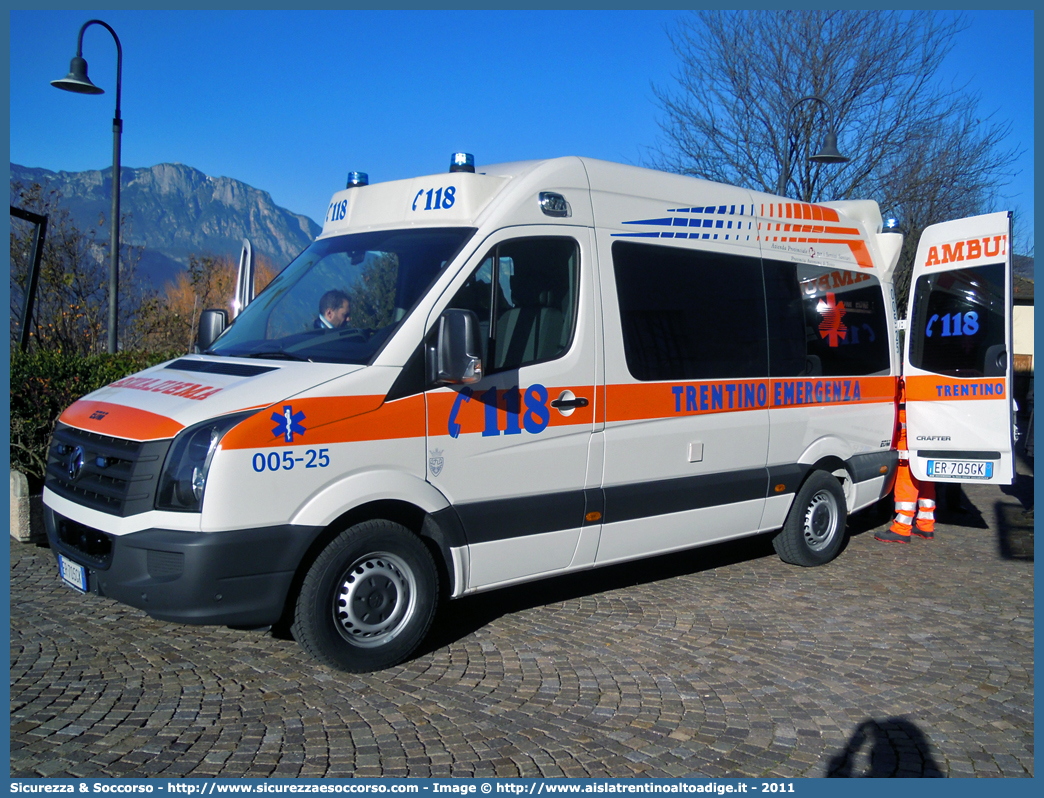 005-25
118 Trentino Emergenza
Volkswagen Crafter I serie
Allestitore EDM S.r.l.
Parole chiave: 118;Trento;Trentino;Emergenza;Ambulanza;Autoambulanza;Volkswagen;Crafter;EDM;E.D.M.