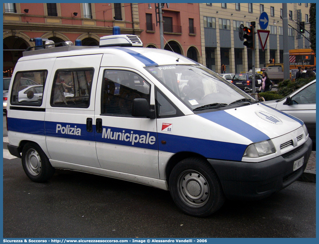 -
Polizia Municipale
Comune di Bologna
Fiat Scudo I serie
Allestitore Orlandi S.r.l.
Parole chiave: Polizia;Municipale;Locale;Bologna;Fiat;Scudo;Orlandi